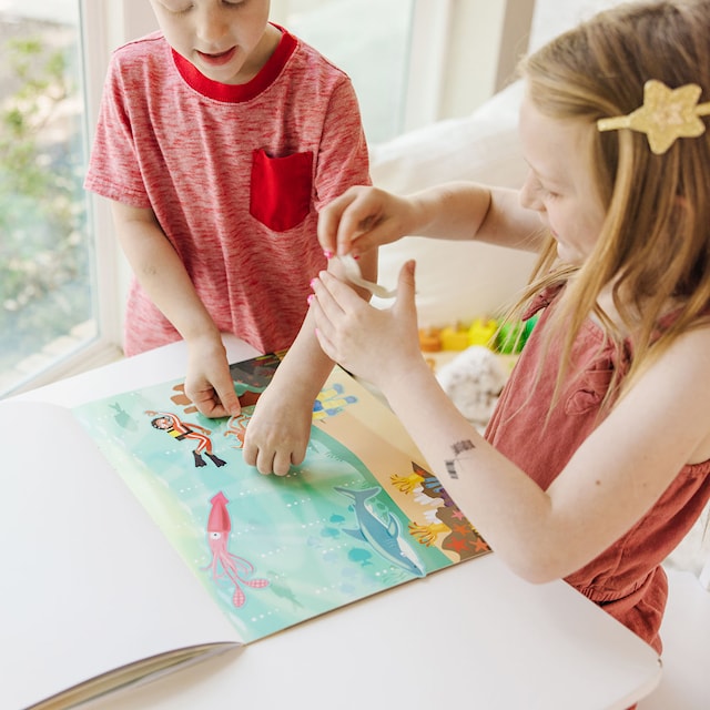 Produktbild 4 för Reusable Sticker Pad Adventure Melissa & Doug