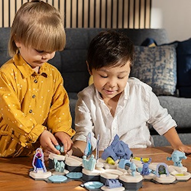 Produktbild 3 för GraviTrax Junior Extension Frozen Ravensburger
