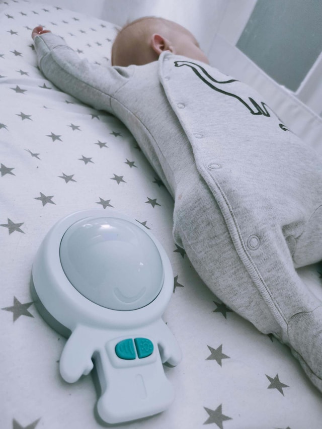 Produktbild 4 för ZED Baby Rocker, Vibrerande nattlampa, Rockit