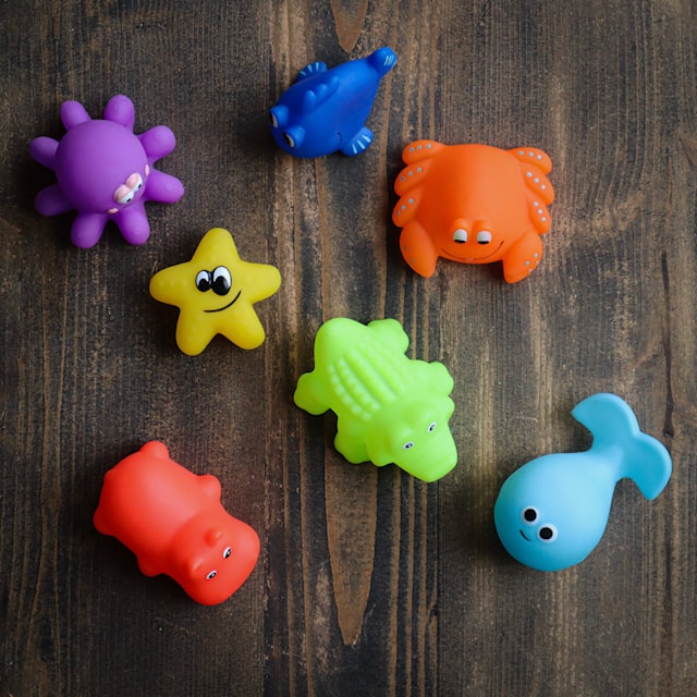 Produktbild 2 för Badleksaker Sjödjur + Djurfamilj, Rätt Start