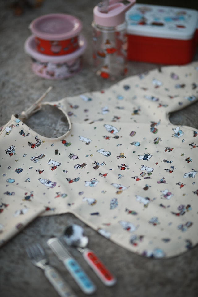 Produktbilde 3 for Mummi Picknick Smekke med Ermer Beige Rätt Start