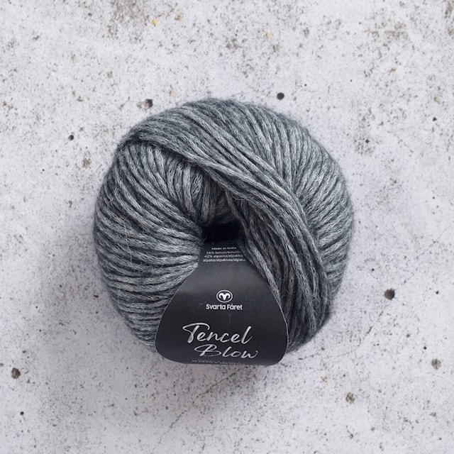 Tencel Blow Alpacka mix garn 50g Gunmetal Black 001 Svarta Fåret