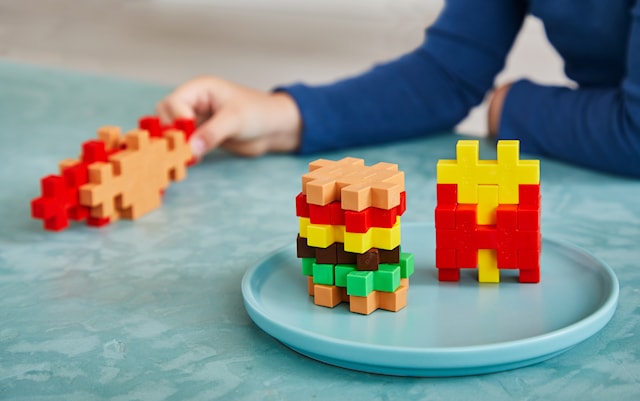 Tuotekuva 3 - Plus-Plus ISO Aktiviteettiruoka