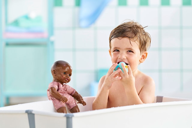 Produktbilde 3 for Corolle Badedukke Alyzée, 30 cm