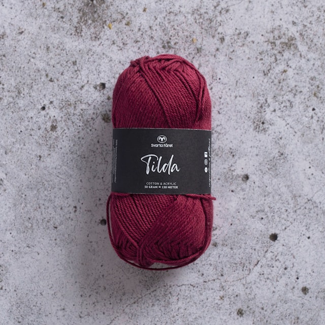 Tilda Lanka Puuvillasekoite 50 g Rubinröd Svarta Fåret