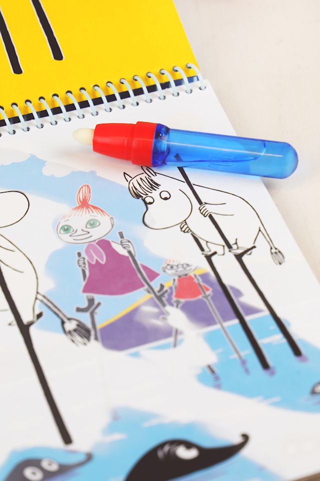 Produktbild 2 för Målarbok Water Magic Mumin Galt