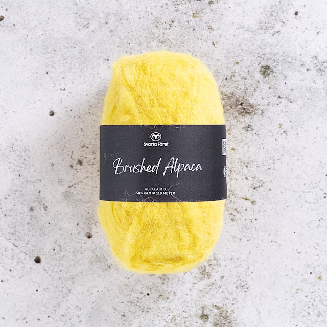 Tuotekuva 2 - Brushed Alpaca garn 50g Sunny Side Up (19) Svarta Fåret