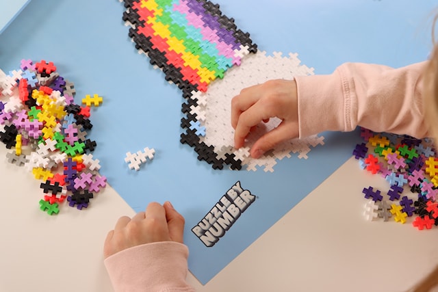 Produktbilde 2 for Puzzle By Number Rainbow and Unicorn 500 brikker Plus-Plus