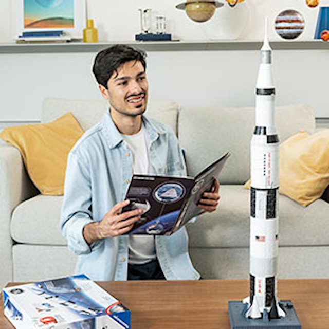 Produktbilde 7 for Apollo Saturn V Rocket, Puslespill 440 brikker, Ravensburger