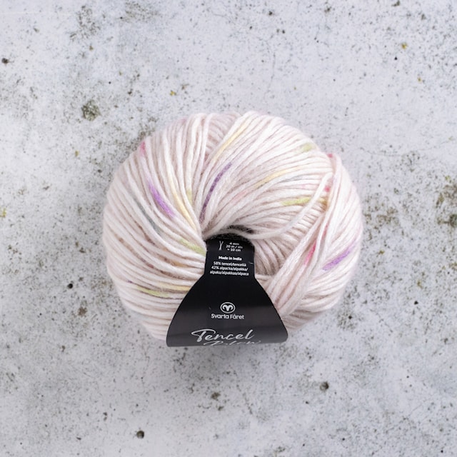 Tencel Blow Alpacka mix garn 50g Dot Matrix 098 Svarta Fåret