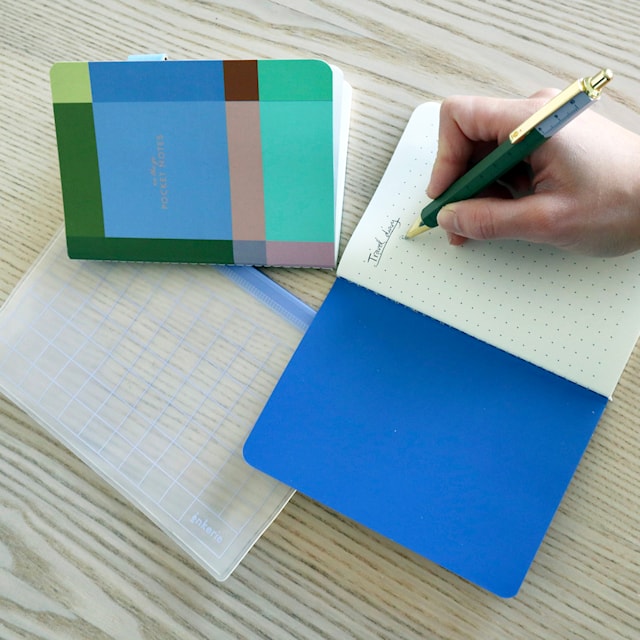 Produktbilde 3 for Skrivesett med notatbøker, kulepenn og pennholder Inkerie