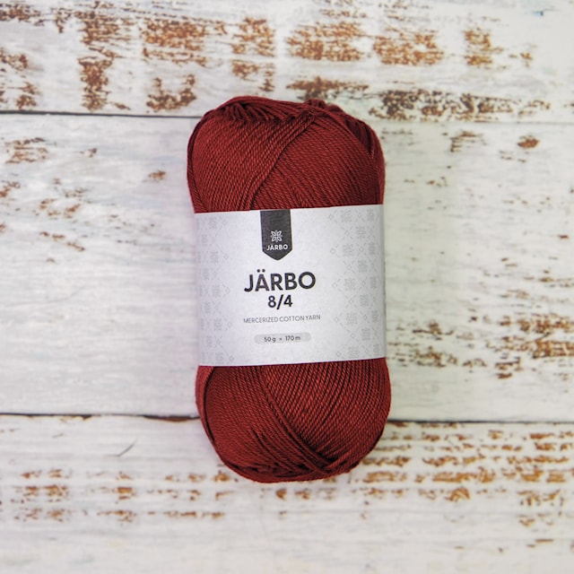 8/4 Puuvillalanka 50 g Viini (32023) Järbo