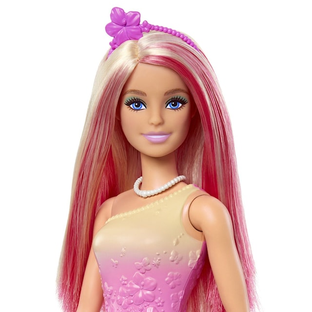 Tuotekuva 2 - Barbie Royalsin muotinukke vaaleanpunainen