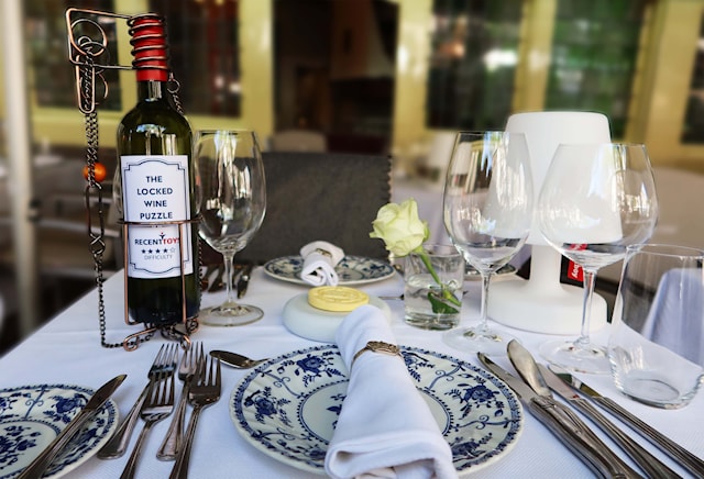 Produktbild 4 för Hjärngympa Låsta Vinflaskan