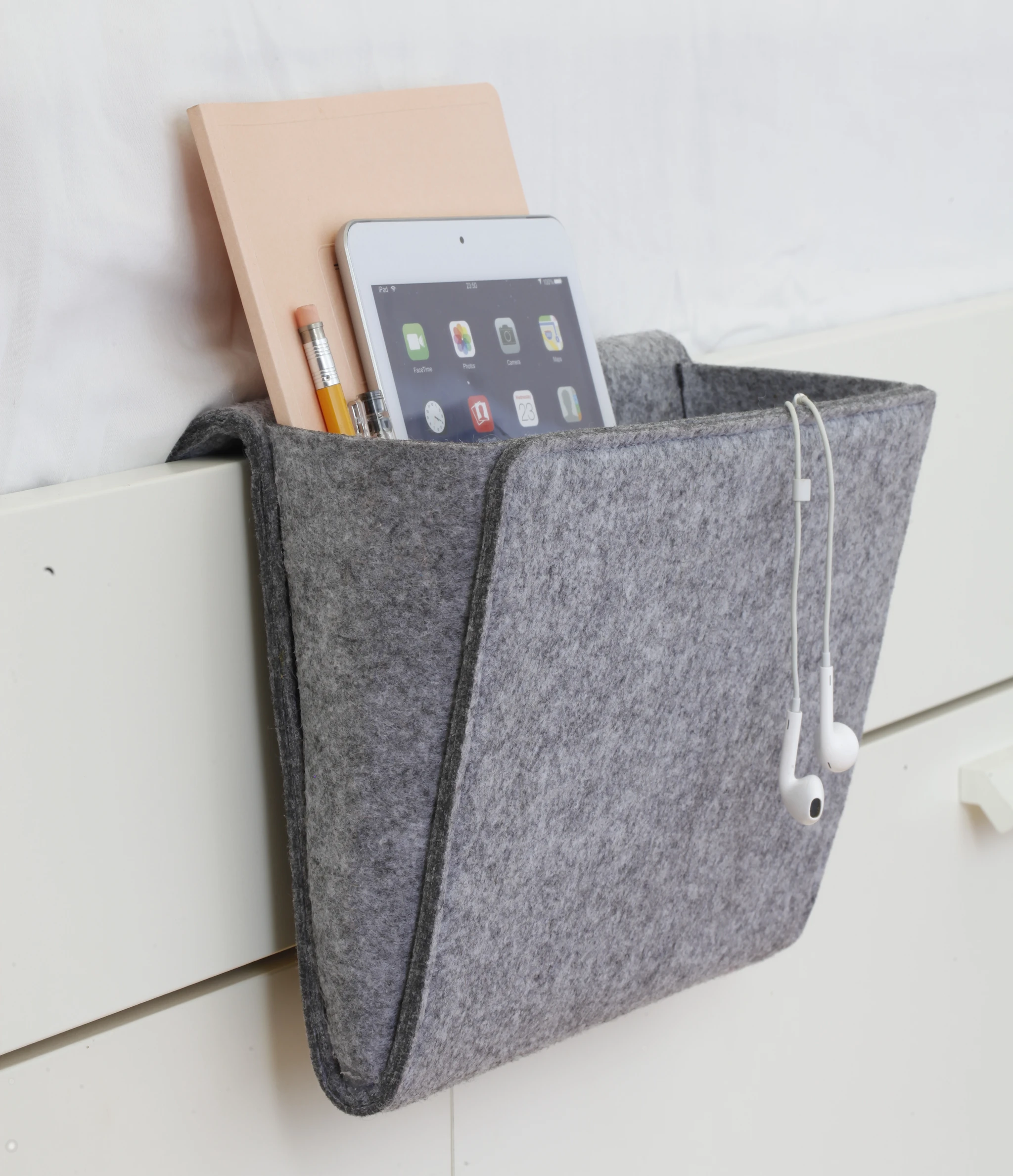 Tuotekuva ille Sänkytasku