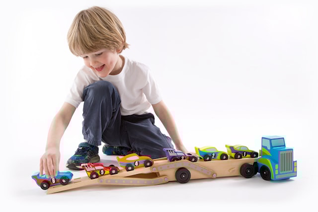 Produktbilde 4 for Mega Race Car - Biltransportbil Melissa & Doug
