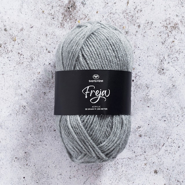 Svarta Fåret Freja Garn Akryl 50g Pencil Grey 03