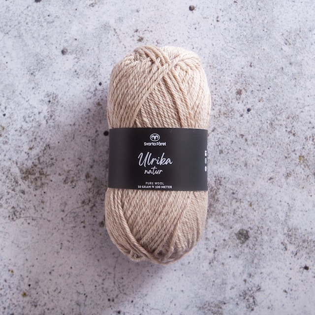Ulrika Natur Ullgarn 50 g Sand Nature (02) Svarta Fåret