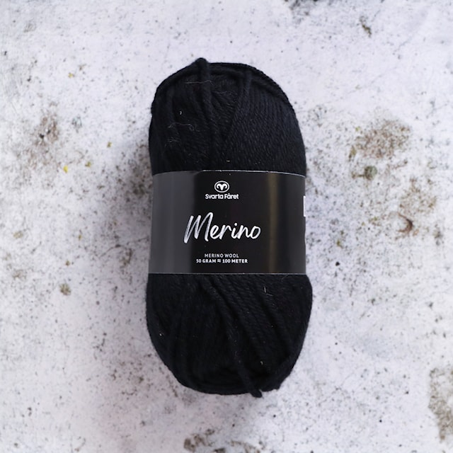 Produktbild 1 för Merino 50g Pitch Black (01) Svarta Fåret