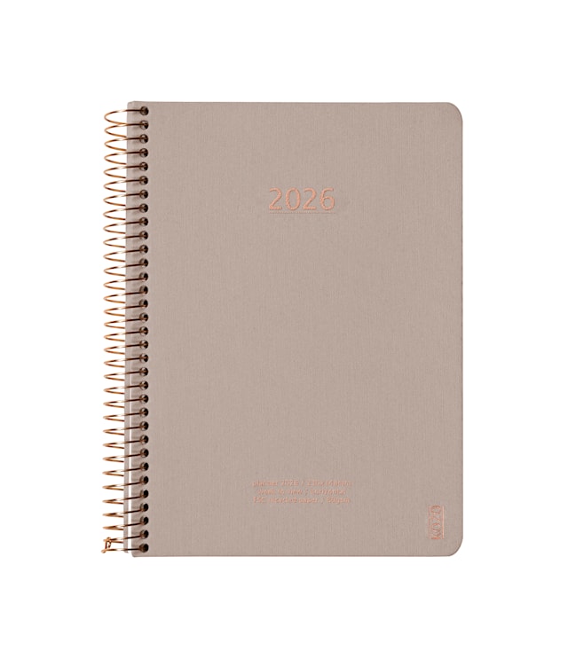 Produktbild 1 för Kalender A5 2026 Vecka Per Uppslag Sand KOZO