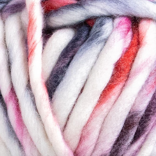 Produktbild 2 för Merino Mega Merino garn 100 gr Berry Delights 407 Svarta Fåret