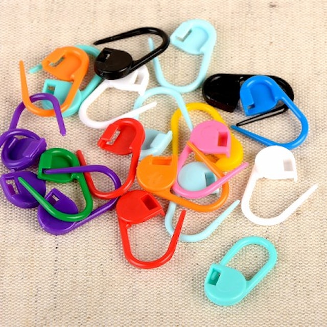 Strikkemarkører i plast, 20 stk per pose.