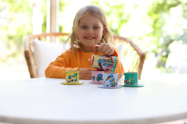 Tuotekuva 2 - Pippi Teeastiasto Metalli Micki