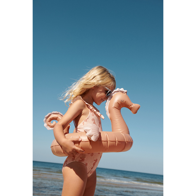 Tuotekuva 2 - Phoebe Merihevonen Uimarenka Vaaleanpunainen Liewood