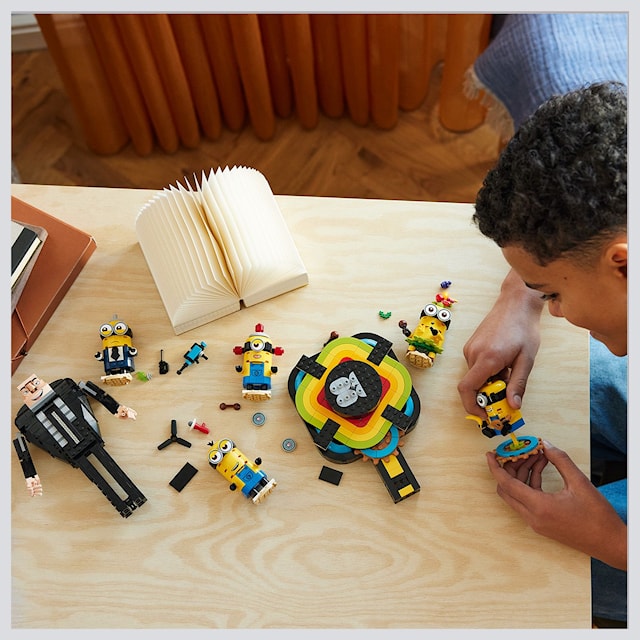 Produktbild 4 för Klossbyggd Gru med minioner LEGO® Despicable Me (75582)
