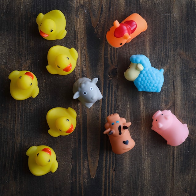 Tuotekuva 2 - Kylpylelut Maatilaeläimet + Ankat, Rätt Start