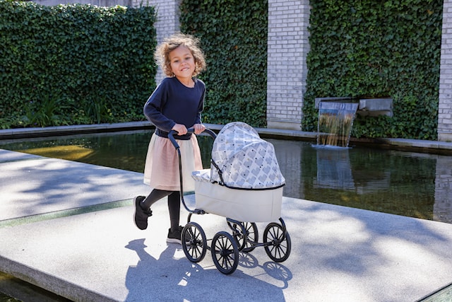 Produktbilde 4 for Skrållan Klassisk Dukkevogn Micki