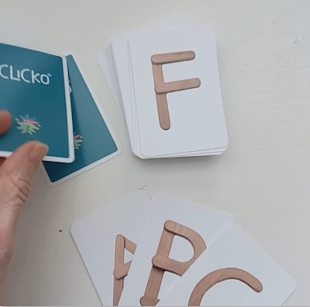 Tuotekuva 2 - ABC-korttipeli opettaa sinulle kirjaimia ja aakkosia Clicko