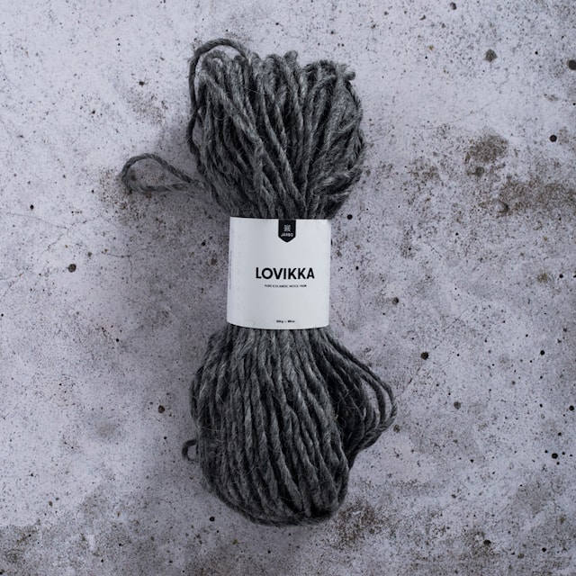 Lovikka Villalanka 100 g Tummanharmaa (7604) Järbo