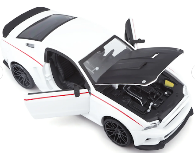 Produktbild 2 för 1:24 2014 Ford Mustang Street Racer