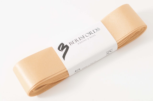 Guld Satinband 25mm x 5 meter