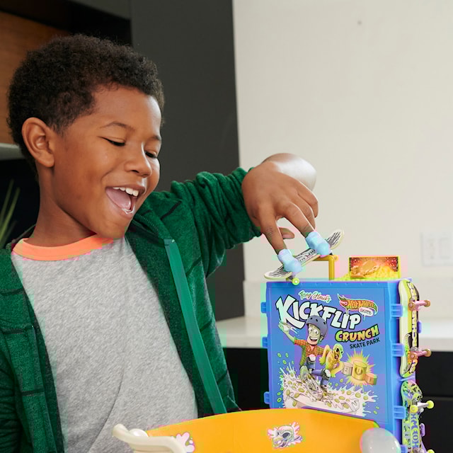 Tuotekuva 5 - Hot Wheels Skate Cereal Skate Bowl -Leikkisetti