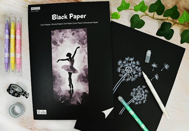 Tuotekuva 2 - Piirustuspaperi A4 Musta paperi 160g 30 arkkia Sense