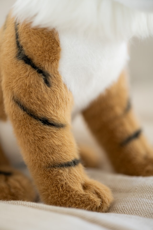 Produktbild 2 för Naturtrogen Tiger Sittande 42 cm Teddykompaniet