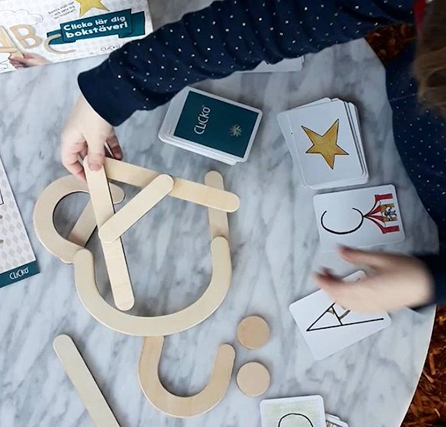 Produktbild 2 för Lär dig bokstäver - magnetbokstäver och bokstavsspel, Clicko (SE)