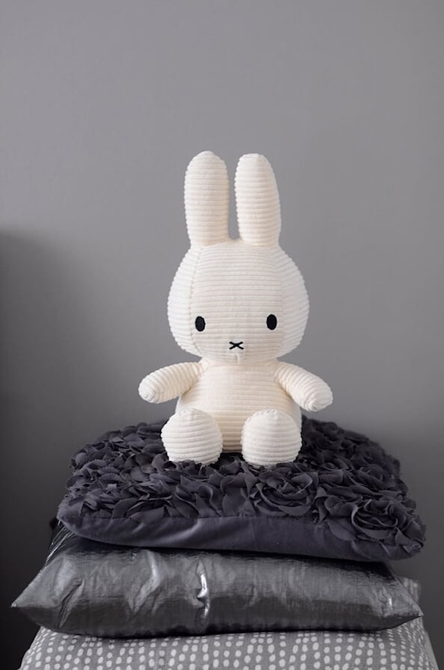 Produktbilde 2 for Miffy ECO Corduroy Kosedyr 33 cm Hvit Bon Ton Toys
