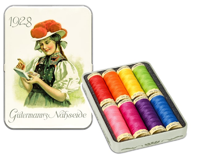 Trådset 100 M Nostalgi Box 8 rullar Gütermann