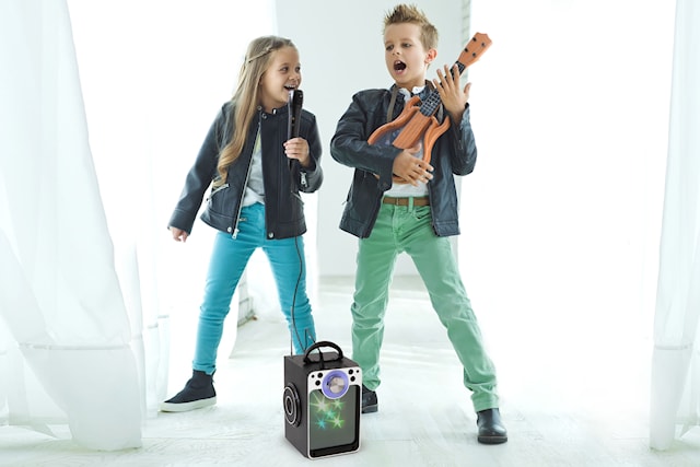 Produktbild 3 för Karaoke Machine with Bluetooth Disco LED light Black Stars