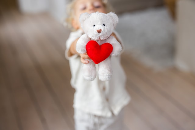 Tuotekuva 2 - Theo Sydämellä Beige Teddykompaniet