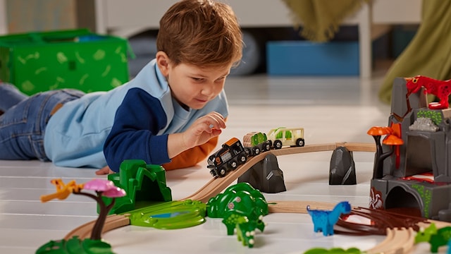 Produktbild 4 för Dinosaurie Deluxe Tågbana med Vulkan BRIO (36104)