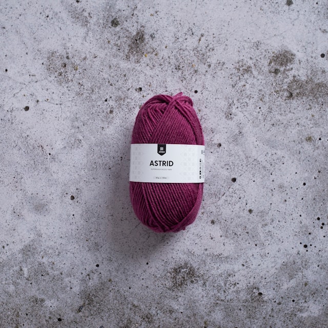 Astrid Ullgarn 50 g Cherry pink Järbo