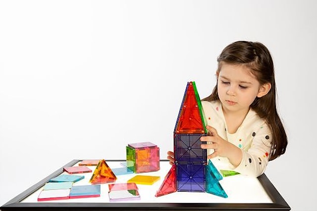 Tuotekuva 4 - Magna-tiles Clear Colours 32 Osaa