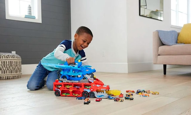 Produktbild 3 för Hot Wheels City Ultimate Dual Dragon Hauler