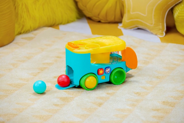 Tuotekuva 4 - Pop & Roll Safari Bussi™ Pallolelu Bright Starts