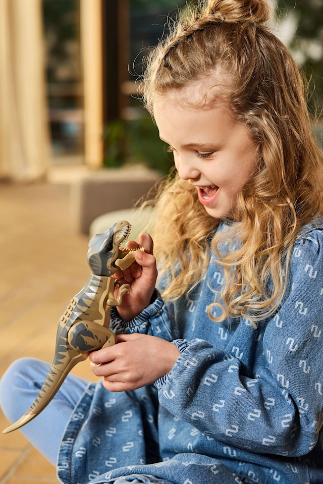 Produktbild 3 för Flodflykt med T. rex LEGO® Jurassic World (76975)