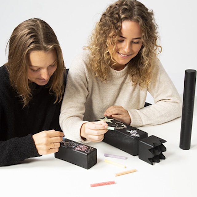 Produktbild 2 för Kubb Original Black Edition incl. 4 colour chalks, Bex